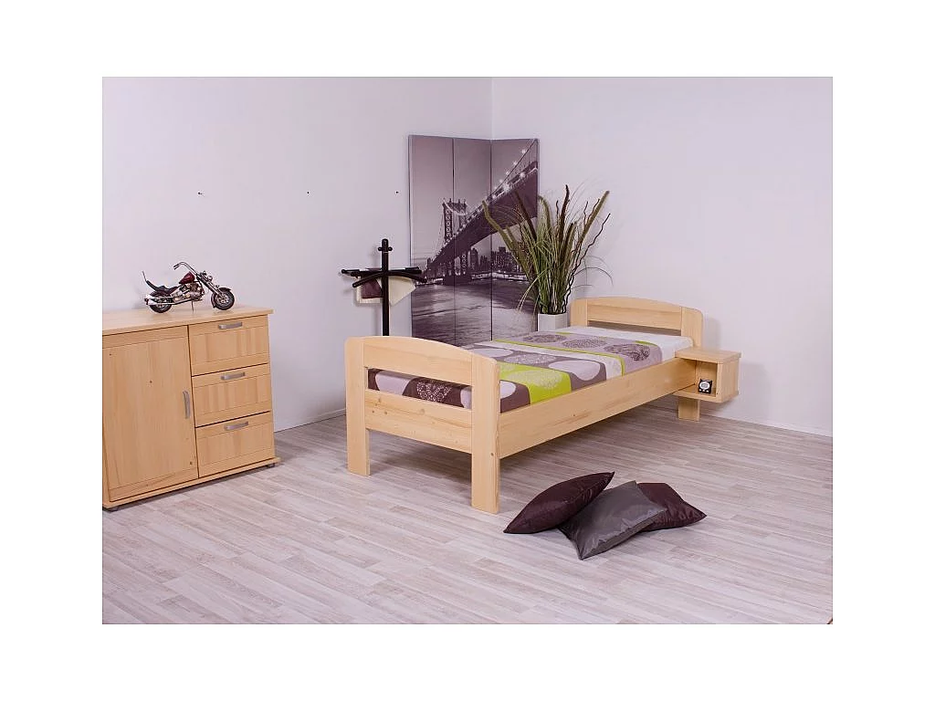 200S Lima postel masiv obě čela vysoká - smrk,   výprodej